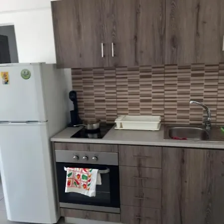 Modern Newly Furnished Appartamento